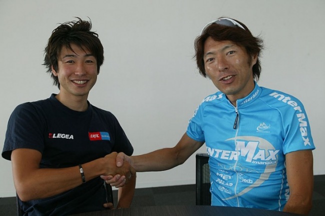 別府史之(スキル・シマノ）×今中大介（インターマックス）: (c)MakotoAYANO