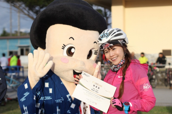 完走証とナビイちゃん 完走証とナビイちゃん