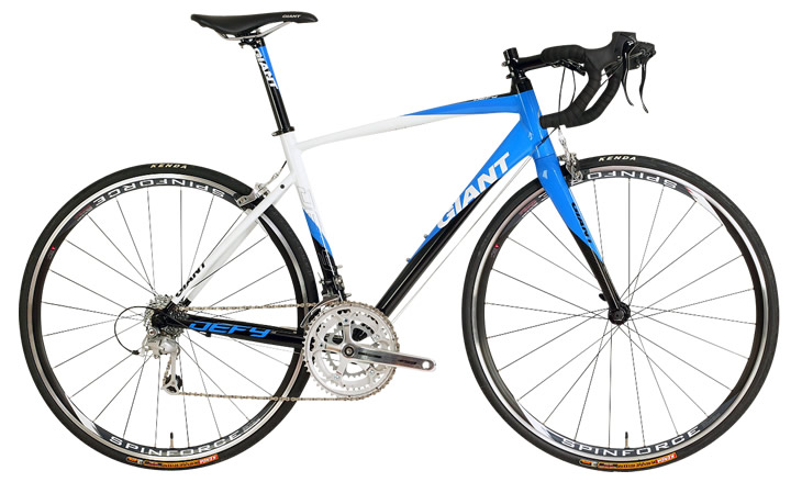 GIANT DEFY 3