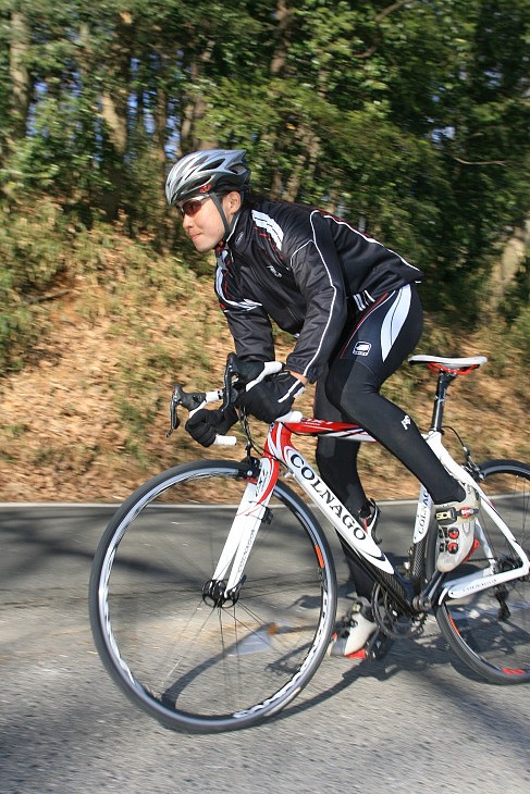 「レースバイクらしいキビキビとした反応性が気持ちいい」(浅見和洋)