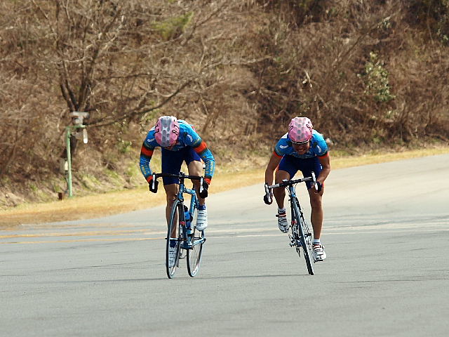 ラバネロのチームメイト同士の勝負となったゴールスプリント