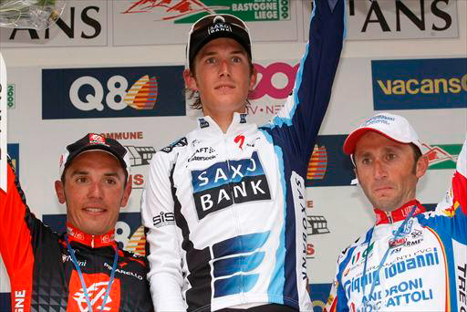 表彰台、左から2位ホアキン・ロドリゲス（スペイン、ケースデパーニュ）、優勝アンディ・シュレク（ルクセンブルク、サクソバンク）、3位ダヴィデ・レベッリン（イタリア、ディキジョヴァンニ）