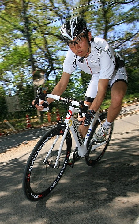 まるでBMXのような乗り心地。ライダーをやる気にさせてくれる」鈴木祐一（Rise Ride)