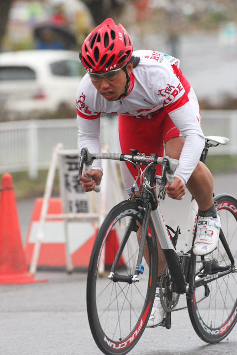 1位　丸山英将（SQUADRA CORSA cicli HIDE）6分38秒22