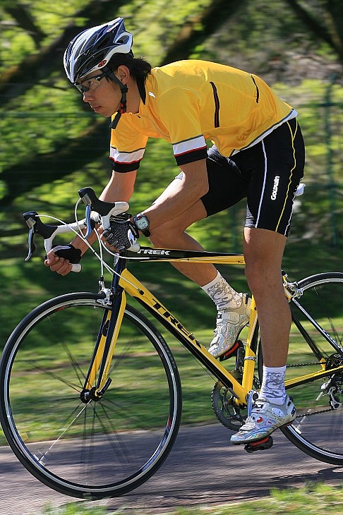 「ロードレーサーとはどんな自転車なのかを実感させてくれて、とても楽しいと思える一台」（鈴木祐一）