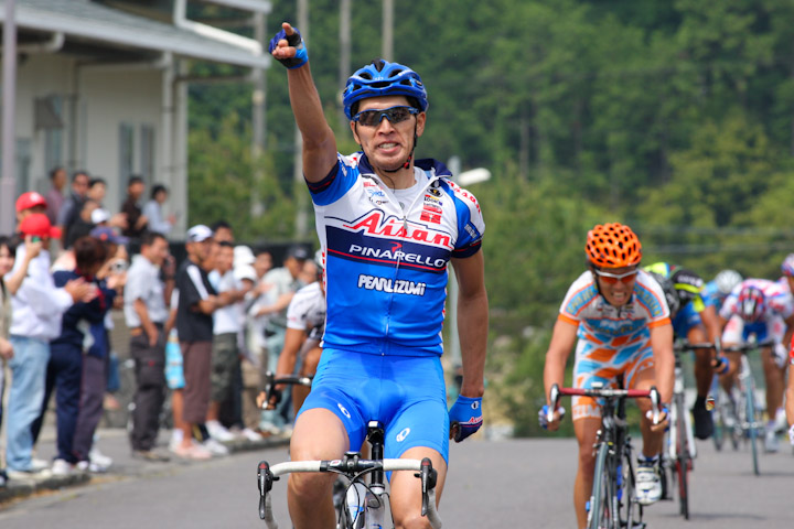 2008年ツール・ド・熊野第1ステージも優勝。チーム（当時愛三）の中心選手として活躍した