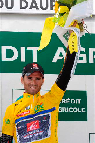 前年度覇者のアレハンドロ・バルベルデ（スペイン、ケースデパーニュ）がリーダージャージ獲得