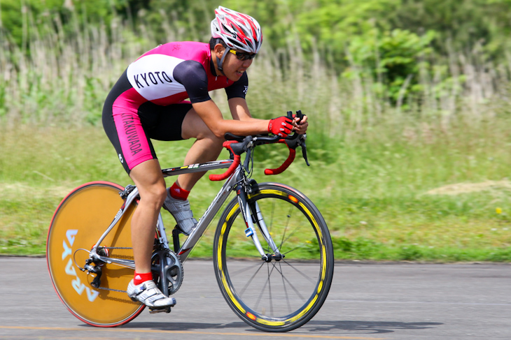 北桑田高校時代、2009年の全日本選手権TTジュニアに優勝した徳田鍛造