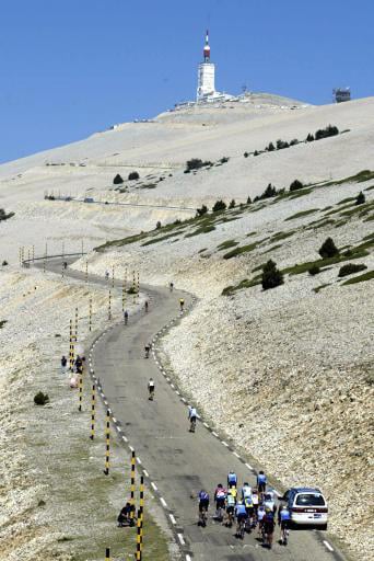 総合争いは禿げ山モンヴァントゥーで決着