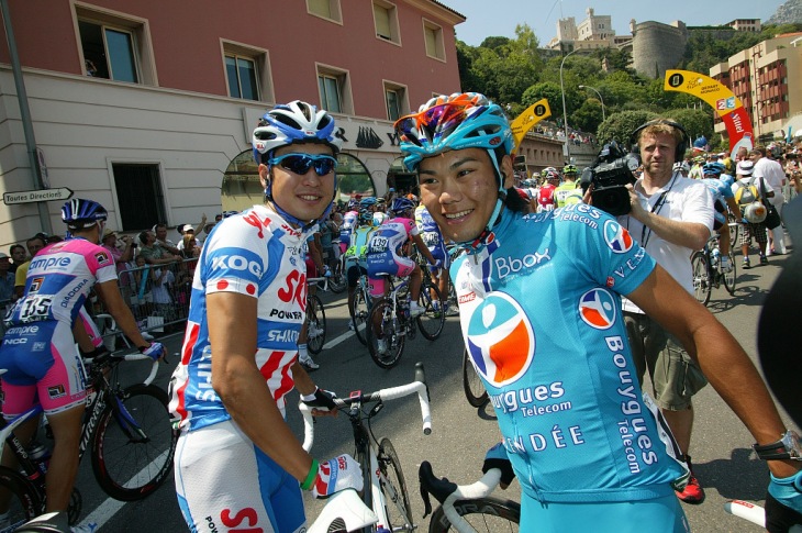 2009年ツール・ド・フランスに出場した別府史之（当時スキル・シマノ）と新城幸也（当時Bboxブイグテレコム）