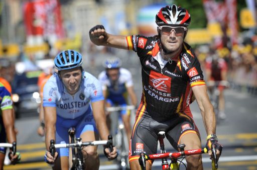 昨年大会で13名のスプリント勝負を制したアレハンドロ・バルベルデ(スペイン、ケースデパーニュ)