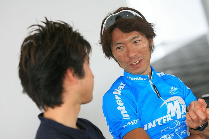 「僕がツールに出てから13年ぶりの日本人出場。結果まで出たからあっけにとられた」(今中)