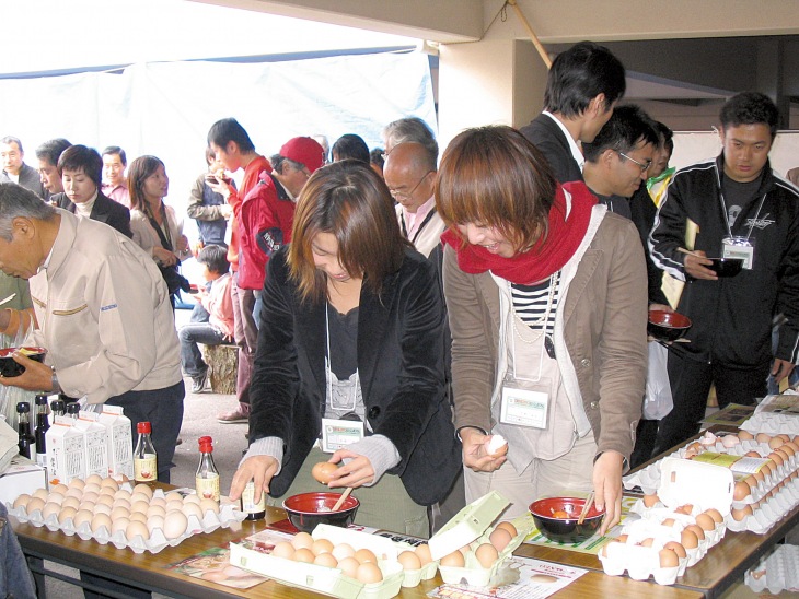 シンプルで美味しい卵かけご飯をどうぞ!