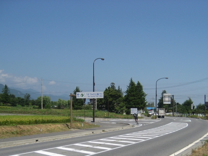 山形村から波田町方面へのルートは「日本アルプスサラダ街道」と呼ばれる