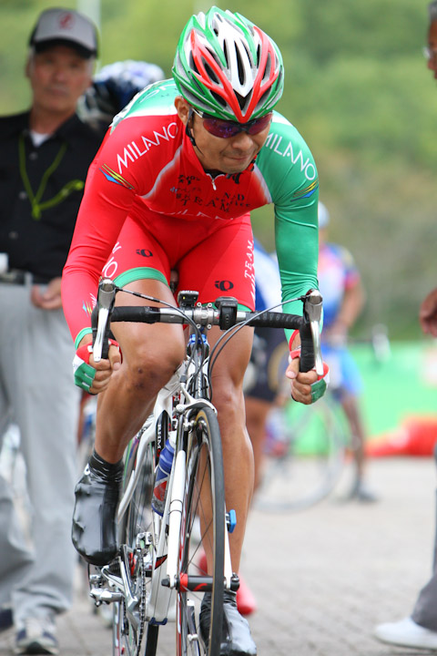 予選TT ER 1位の須佐浩二(TEAM MILANO) 3分23秒16