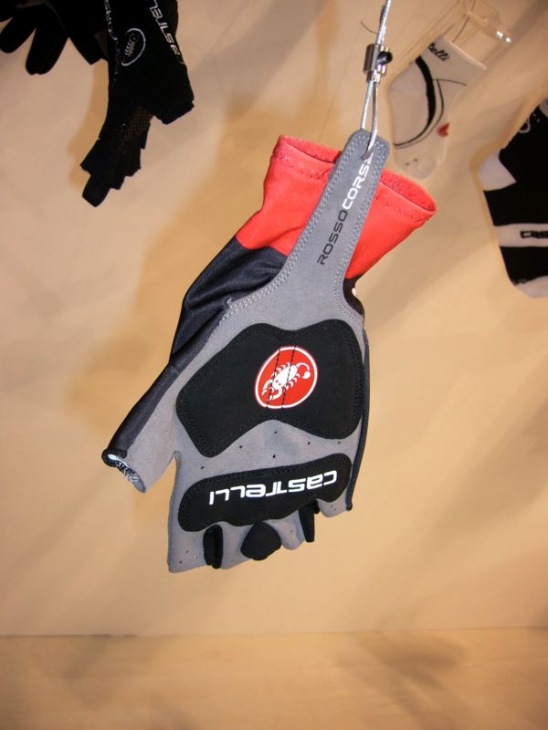 CASTELLI 最高級グローブ RossoCorsa