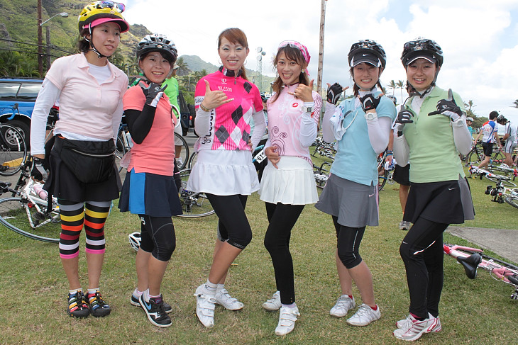 絹代さんが選ぶ ホノルルセンチュリーで目立ってた女性サイクリストたち ホノルルセンチュリーライド09 女性のファッションコンテスト Cyclowired