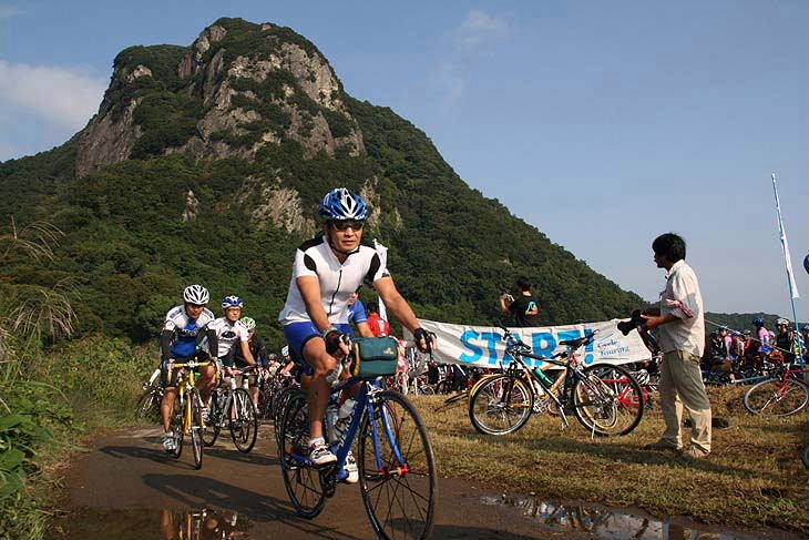 いざ100kmサイクリングへスタート