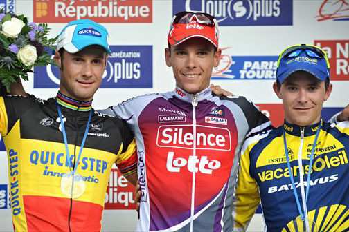 表彰台、左から2位トム・ボーネン（ベルギー、クイックステップ）、優勝フィリップ・ジルベール（ベルギー、サイレンス・ロット）、3位ボルト・ボジッチ（スロベニア、ヴァカンソレイユ）