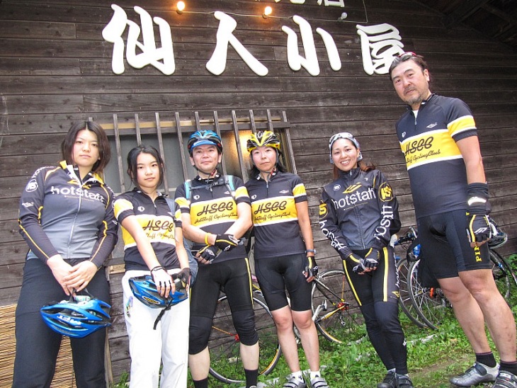 ホットスタッフ(HOT STAFF)の皆さん グランフォンドも走れそうな皆さんでした