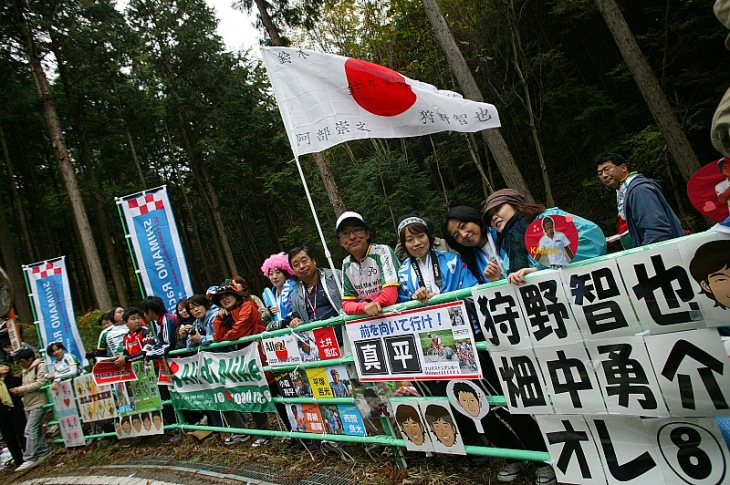 誰でもいいから応援しちゃえ!アレ日本人