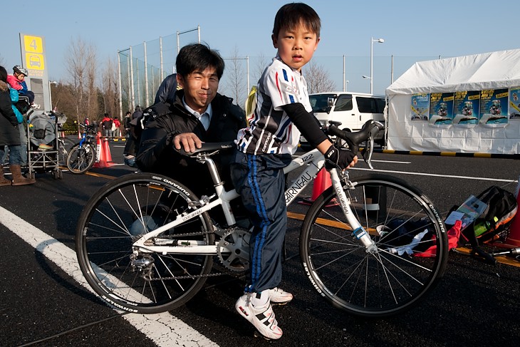 教えて キッズたちの自転車ライフ お父さん お母さんにも聞きました Road To King U15ジュニアサイクルロードレースシリーズで聞きました Cyclowired