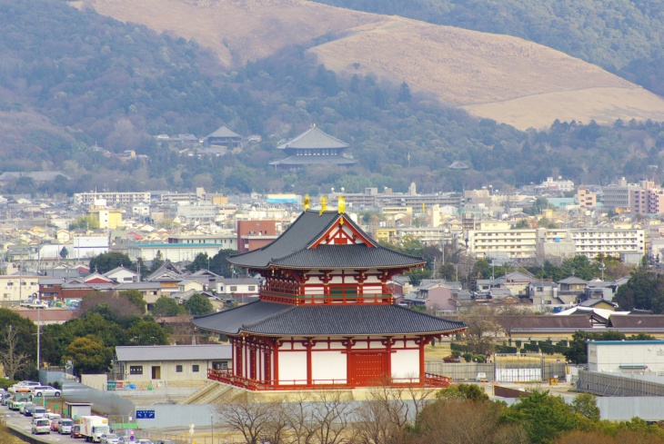 再建工事中の平城宮大極殿