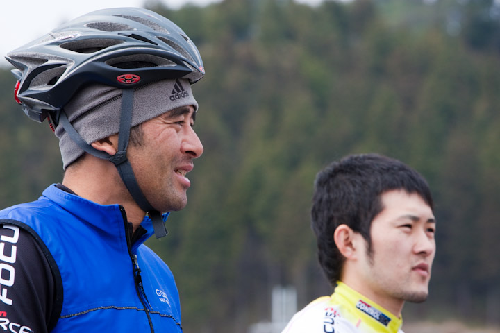 12時間前に静岡300kmブルベから帰ってきた三船雅彦氏