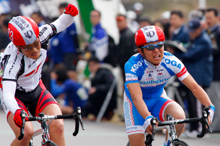 A-U 嶌田義明(ブリヂストン・エスポワール)が優勝、平塚吉光(シマノレーシング)は悔しい2位