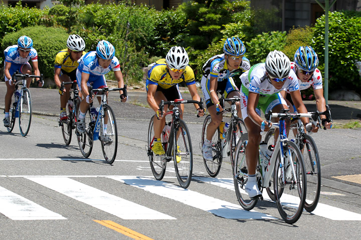 90km地点、先頭の7人