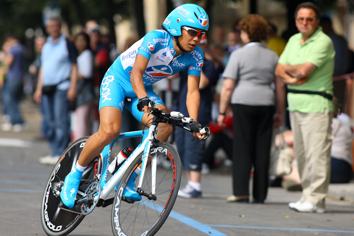 ジロ・デ・イタリア最終個人タイムトライアルを走る新城幸也（日本、Bboxブイグテレコム）