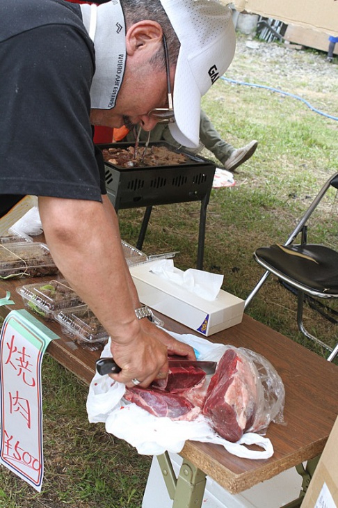 地元の味覚の販売も