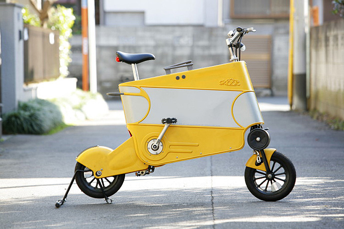 skoot　トランクになる自転車というアイデアを高価な素材を使いながら、まとめあげた珍品自転車