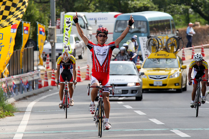 BR-1 頓所哲郎（湘南ベルマーレコムレイド）が優勝