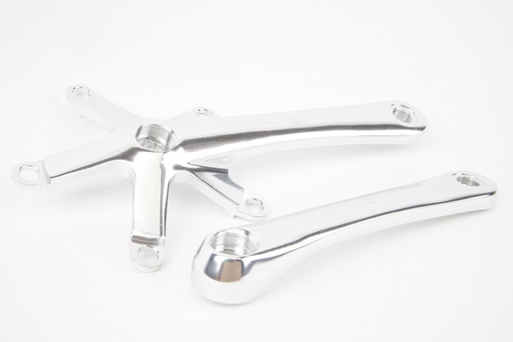 BREV.M FIXIE CRANKARMS シルバー