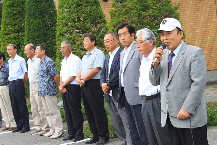 山形村村長や役場の方も揃って応援してくれる