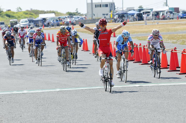 JCF登録エリート優勝・辻善光(宇都宮ブリッツェン)