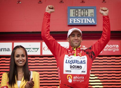 マイヨ・ロホを確定したヴィンチェンツォ・ニーバリ(イタリア、リクイガス)