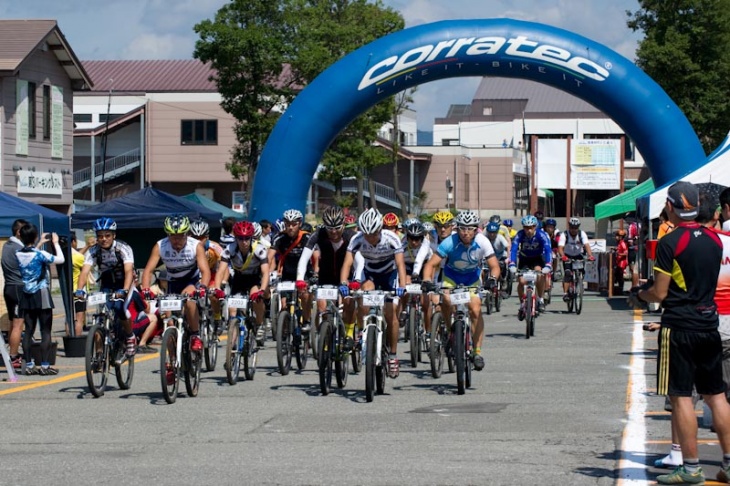 カクタスカップは選手達も一体となって大会を盛り上げている