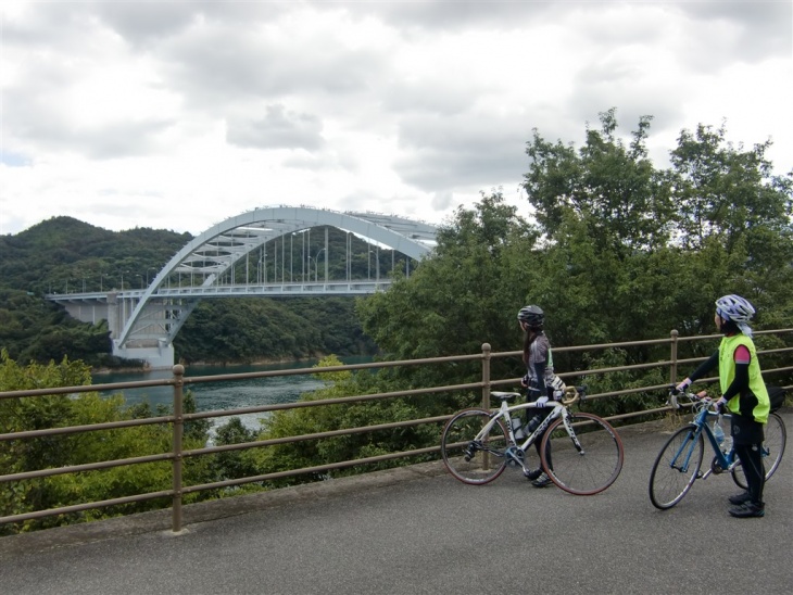 大三島橋を渡れば最初のエンドステーション多々羅しまなみ公園のある大三島