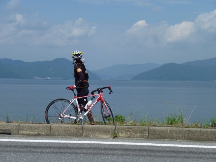 奥琵琶湖海の如し