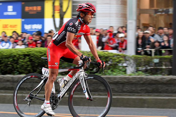 足がつっても走り続ける片山右京（宇都宮ブリッツェン） | cyclowired