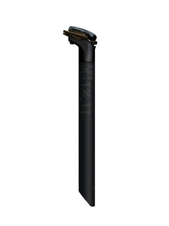 CYRANO CARBON ASSEMBLY チューブ先端は負荷に応じたカットが施される