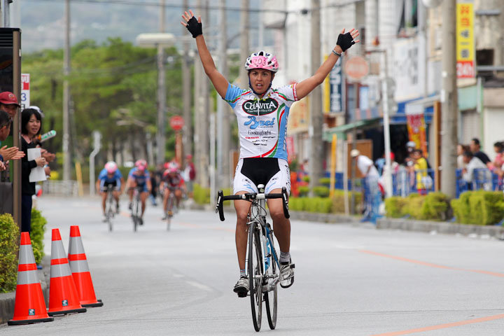 女子国際ゴール1位 カーマン・スモール（ジェイミス・シャッターホーム）