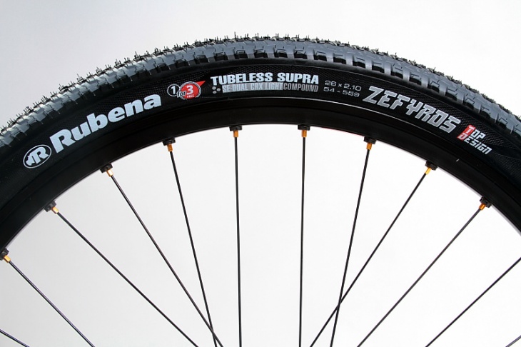 ZEFYROS V97 MTB Tubeless Supra Grey Line