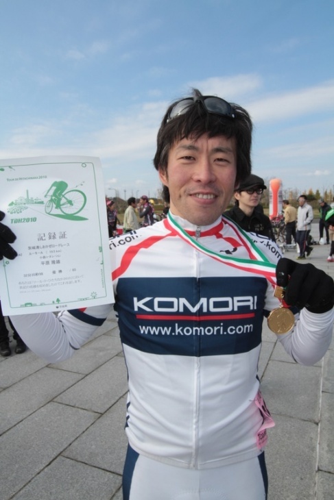ルーキーA優勝の平原隆雄さん（小森コーポレーション）