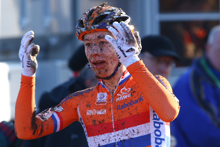優勝を飾ったラース・ファンデルハール(オランダ)