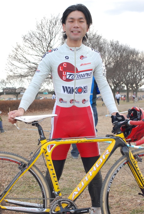GPミストラル2010-2011シーズンの年間王者に輝いた池本真也(和光機器・タムラクラブ)