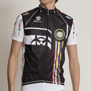 PISSEI ジレ LIMITED EDITION ブラック