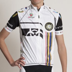 PISSEI ジレ LIMITED EDITION ホワイト